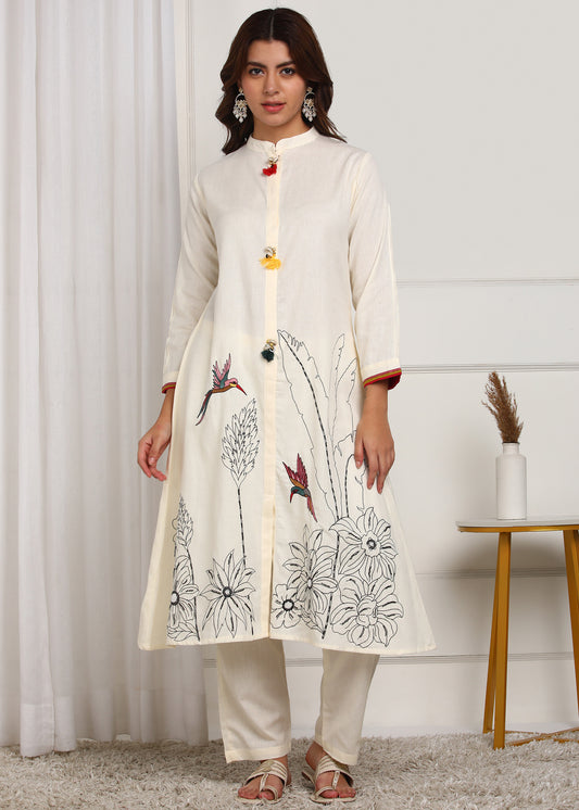 Elegant Off-White Embroidered Kurta Set with Floral & Bird Motifs