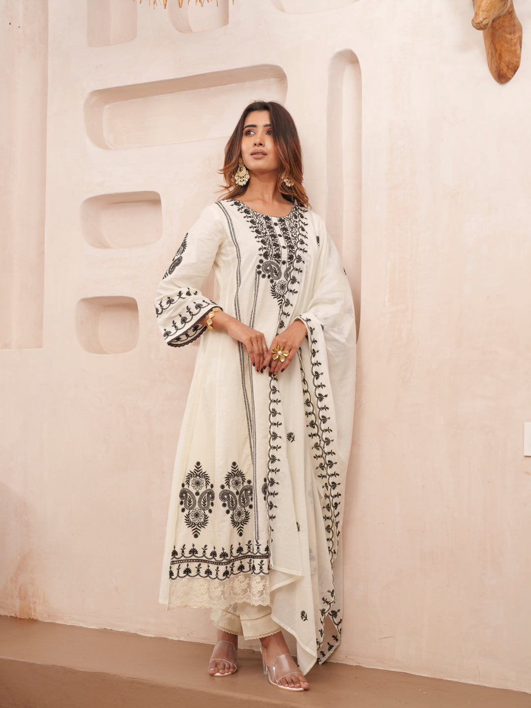 Elegant Embroidered Cotton Kurta Set