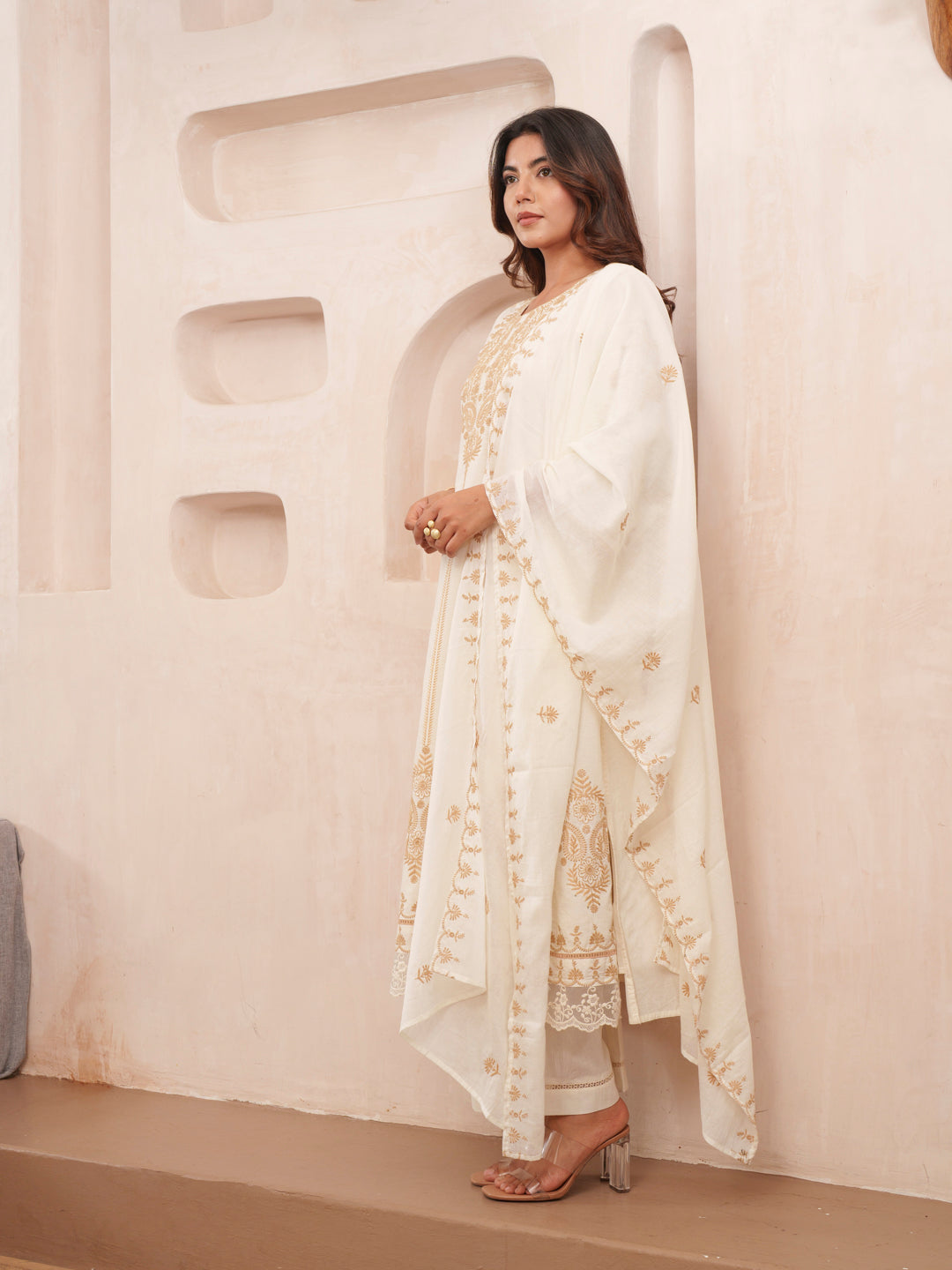 Elegant Embroidered Cotton Kurta Set