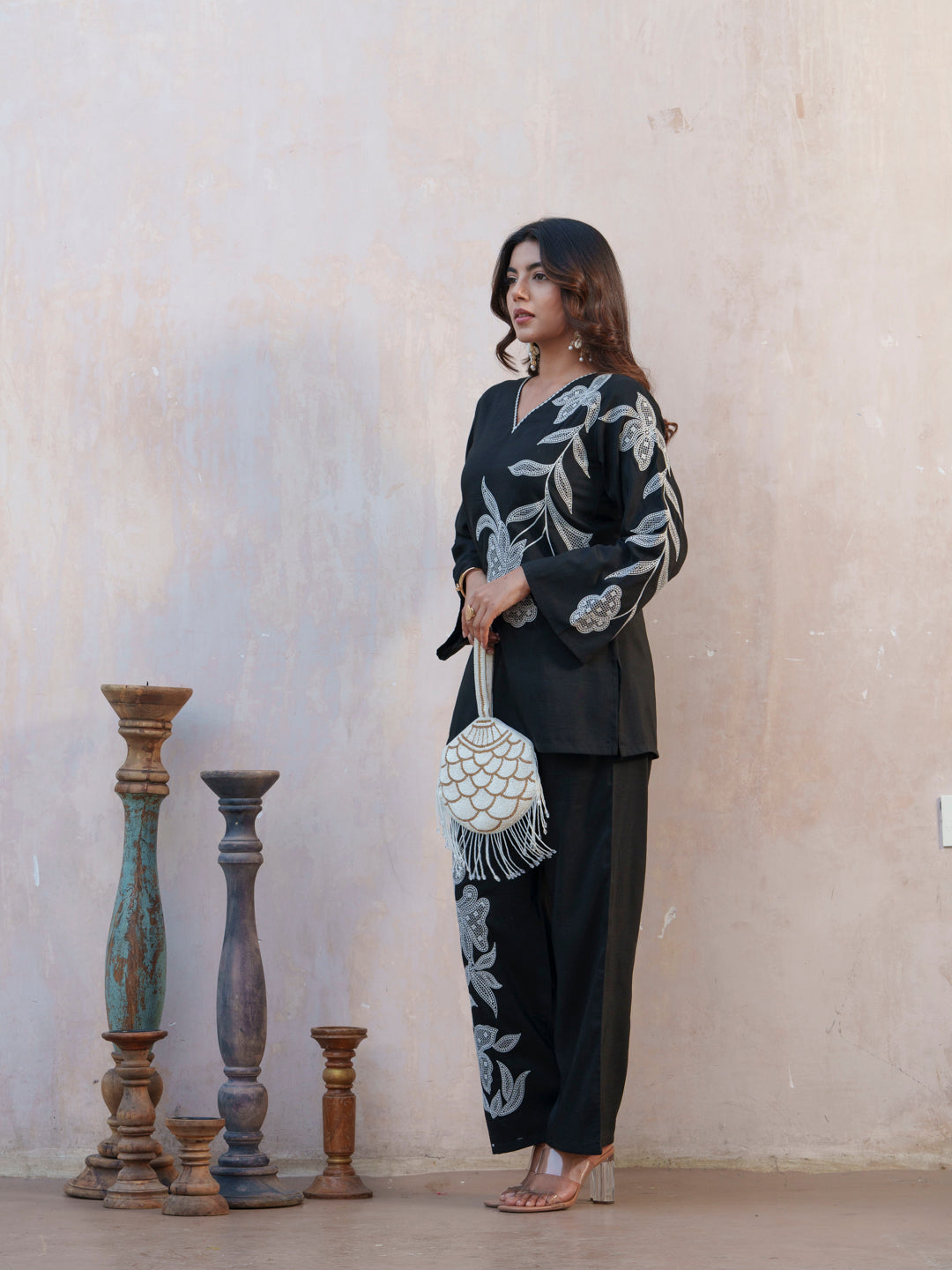 Floral Embroidered Thread Work V-Neck Tunic And Trousers