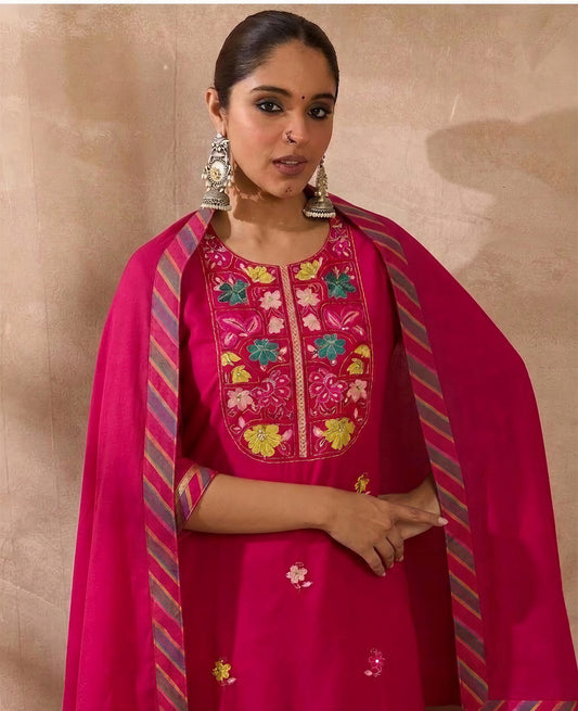 Embroidered Round Neck Kurta & Trousers With Dupatta