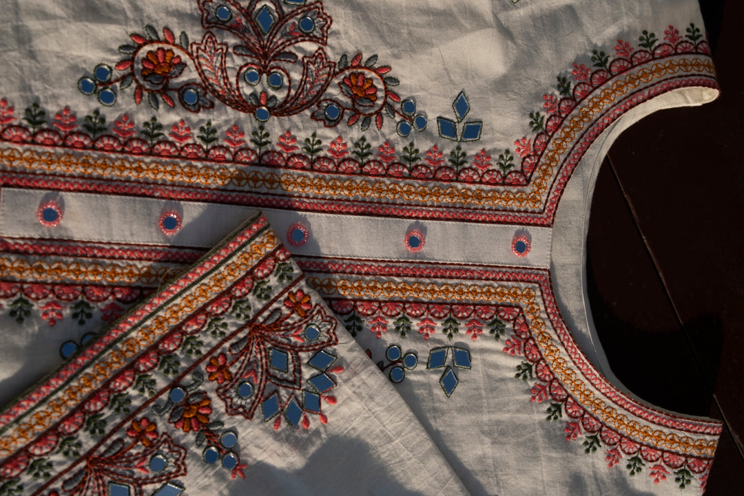 Embroidered Round Neck Top & Trousers Co-Ords Set