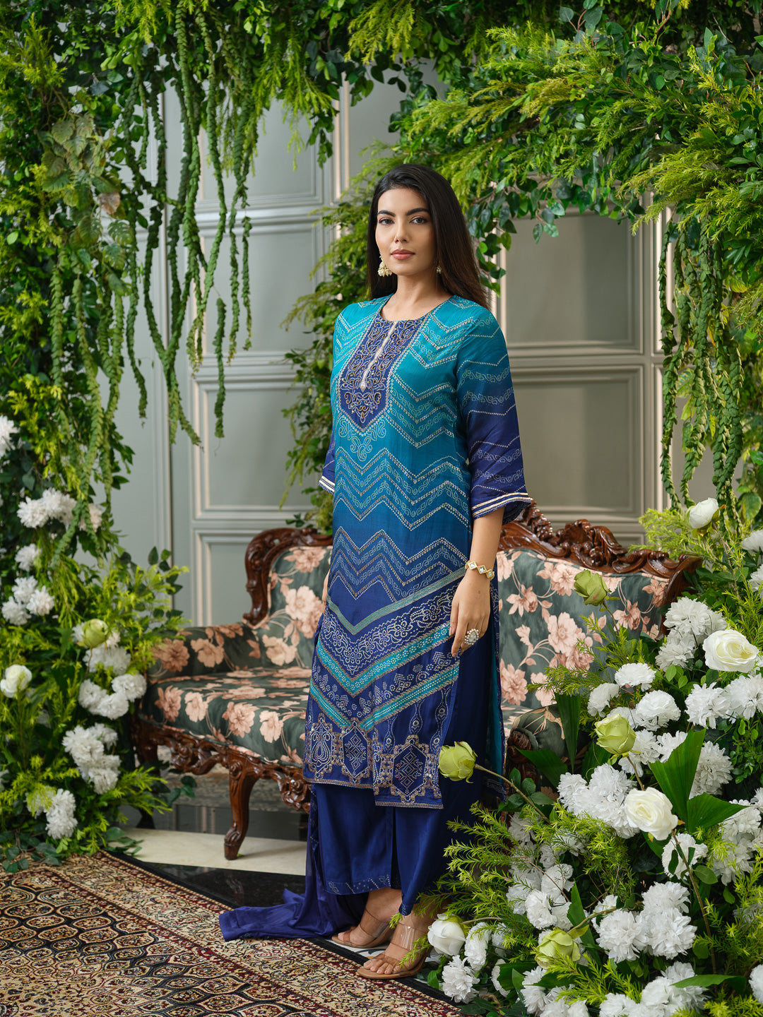 Teal & Navy Blue Crepe Silk Kurta Set with Chiffon Dupatta & Handwork