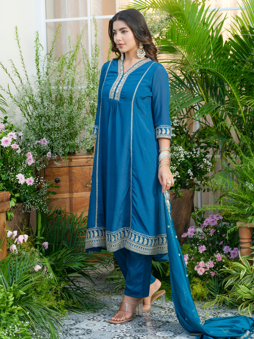 Embroidered V-Neck Chinon Kurta with pant Set and Chiffon Dupatta