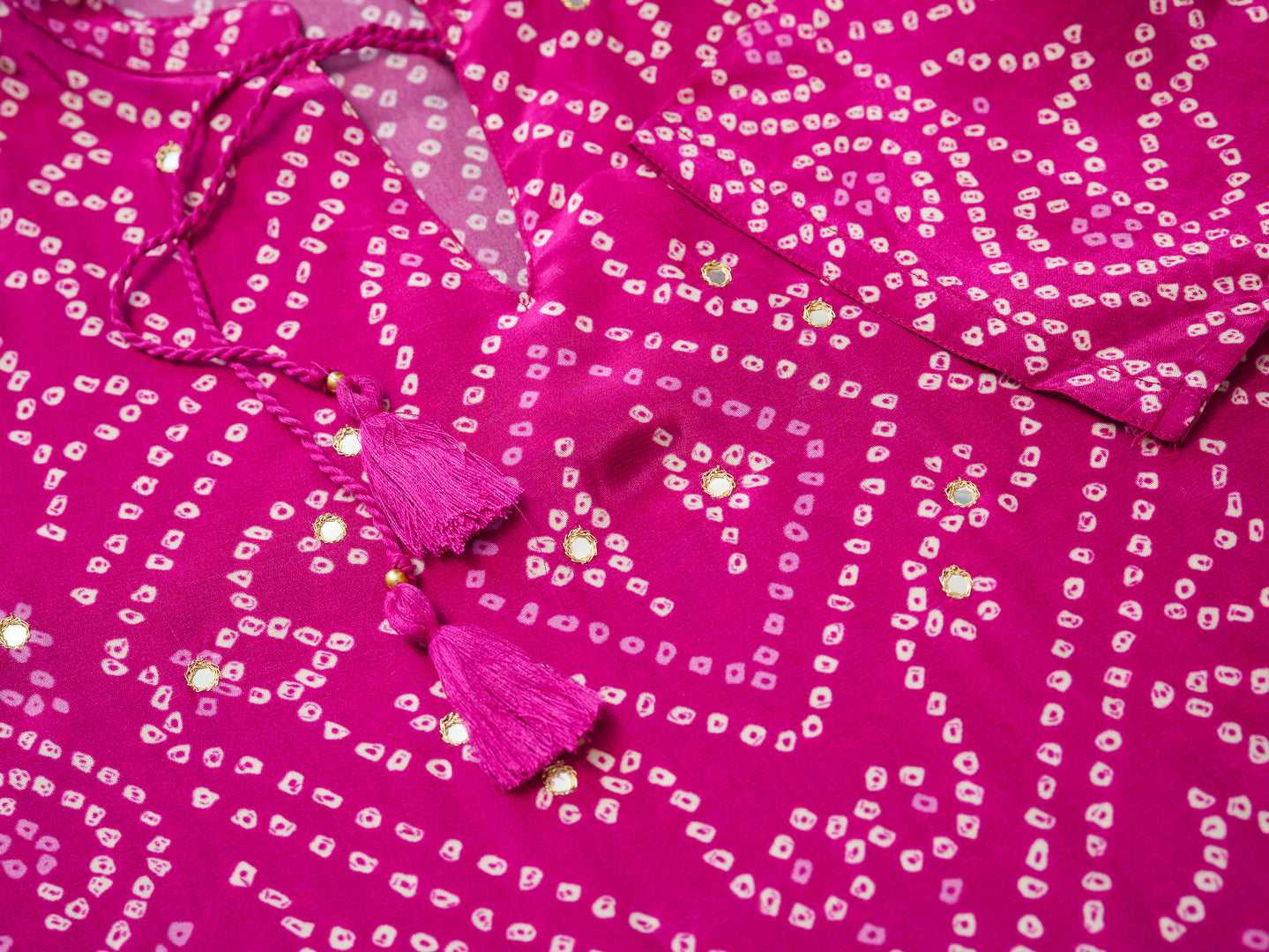 Pink Mirage – Bandhani-Inspired Printed Co-Ord Set in Natural Crepe