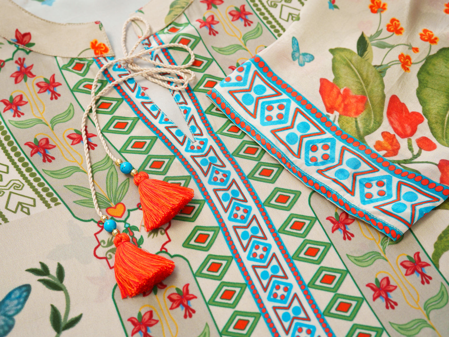 Desert Glow Printed Co-Ord in Natural Crepe