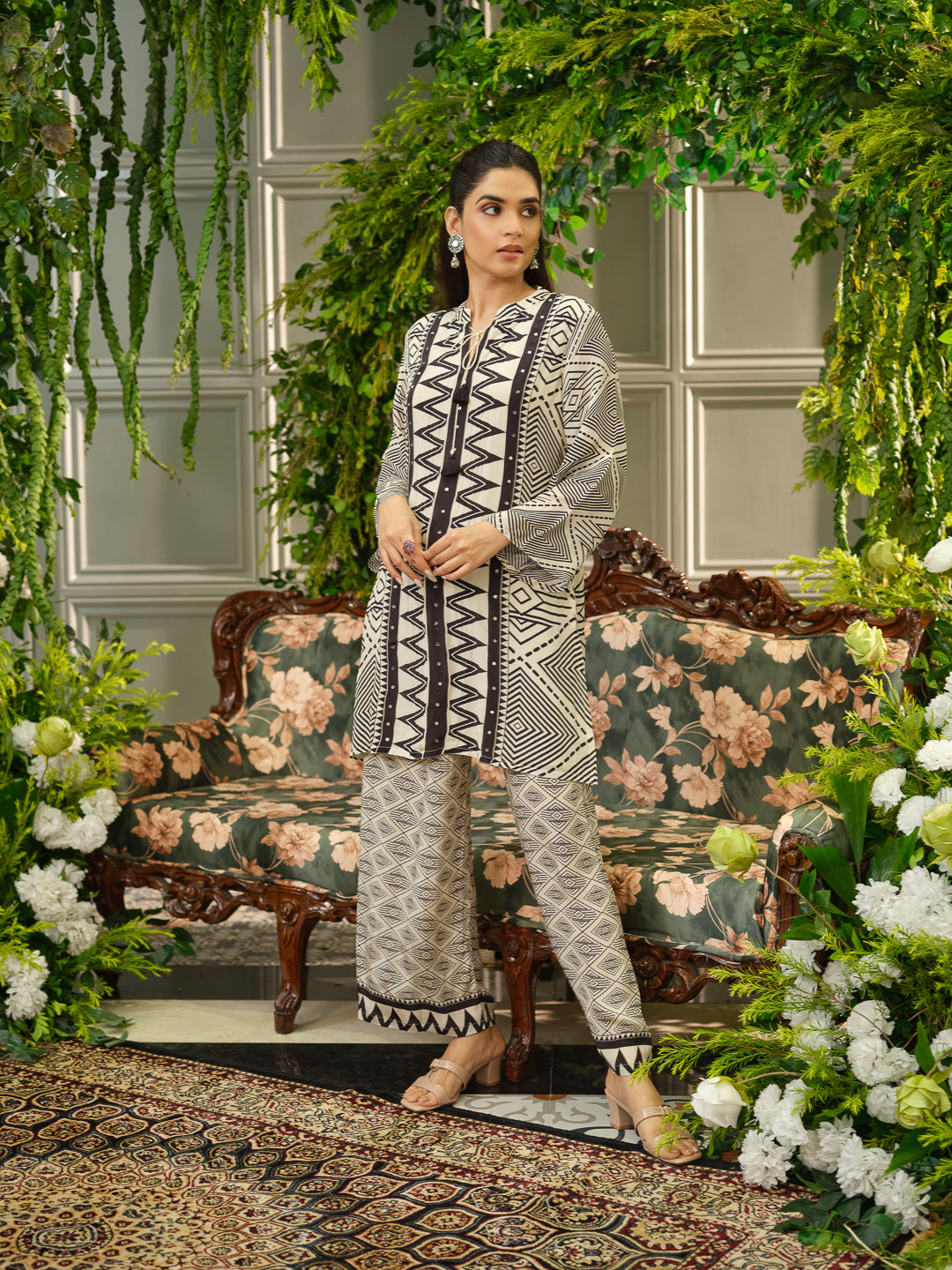 Elegant Black & Off White Geometric Printed Cotton Kurta Set