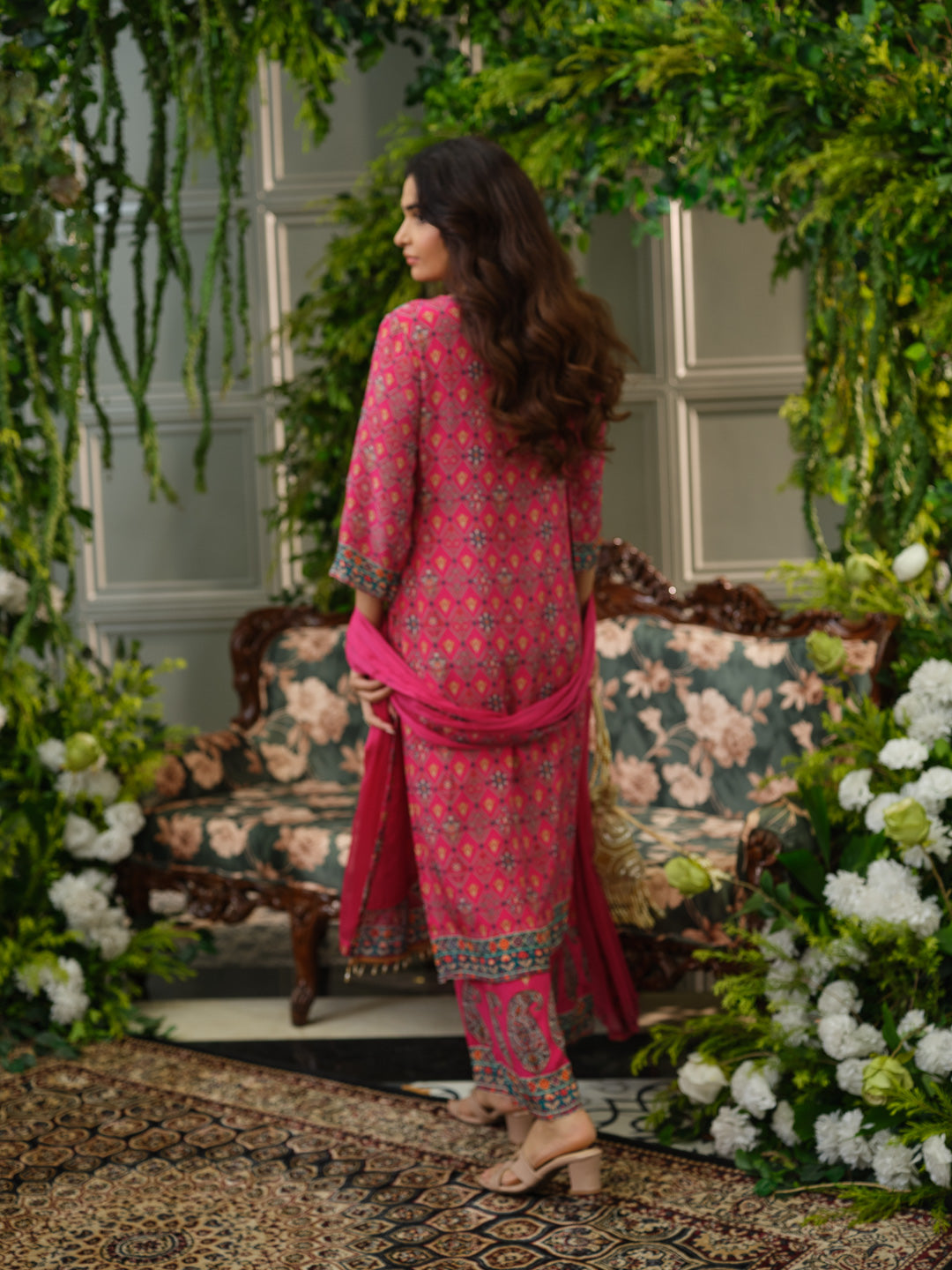 Elegant Pink Embroidered Kurta Set with Dupatta