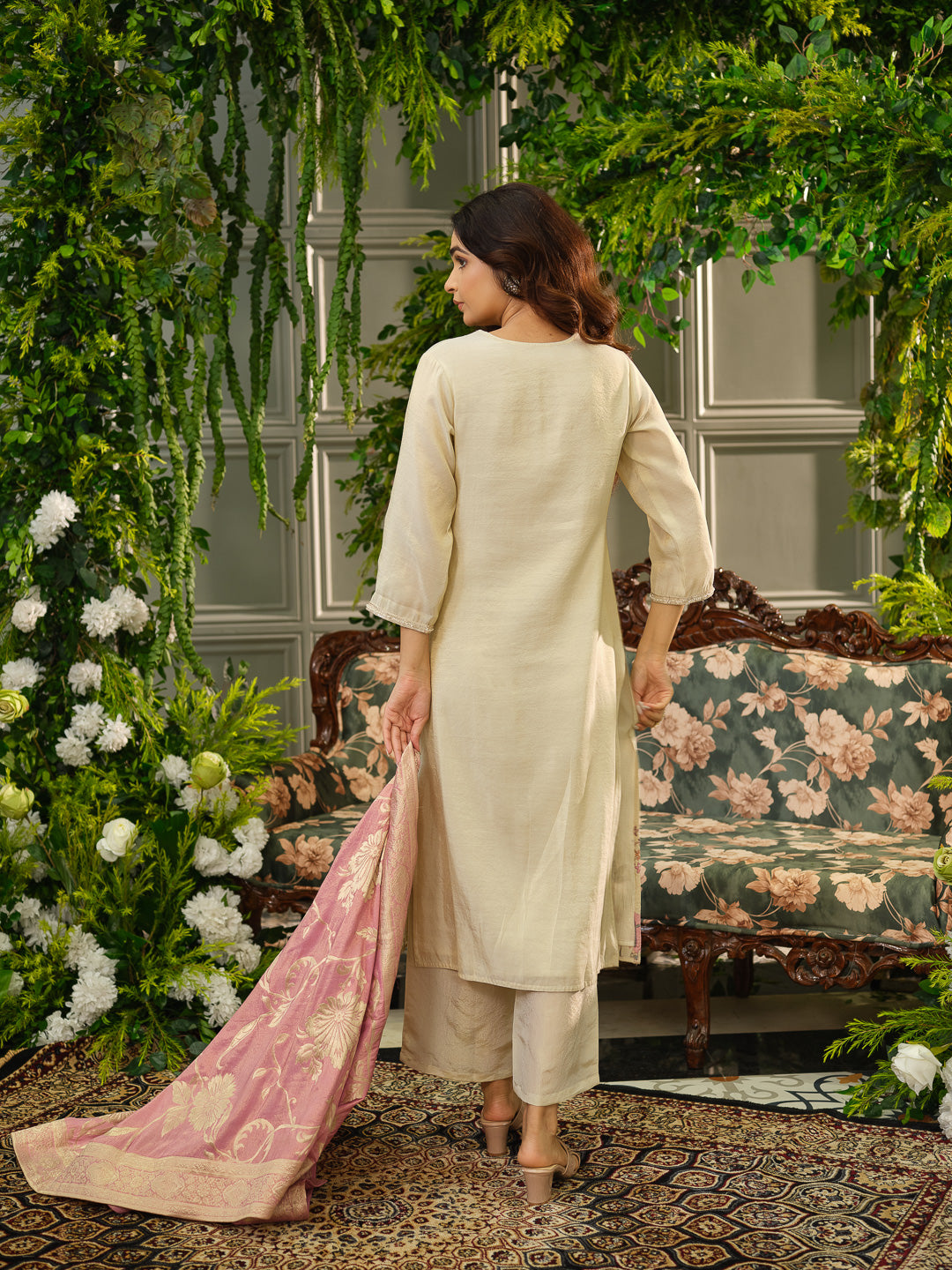 Elegant Peach Embroidered Kurta Set with Pink Dupatta