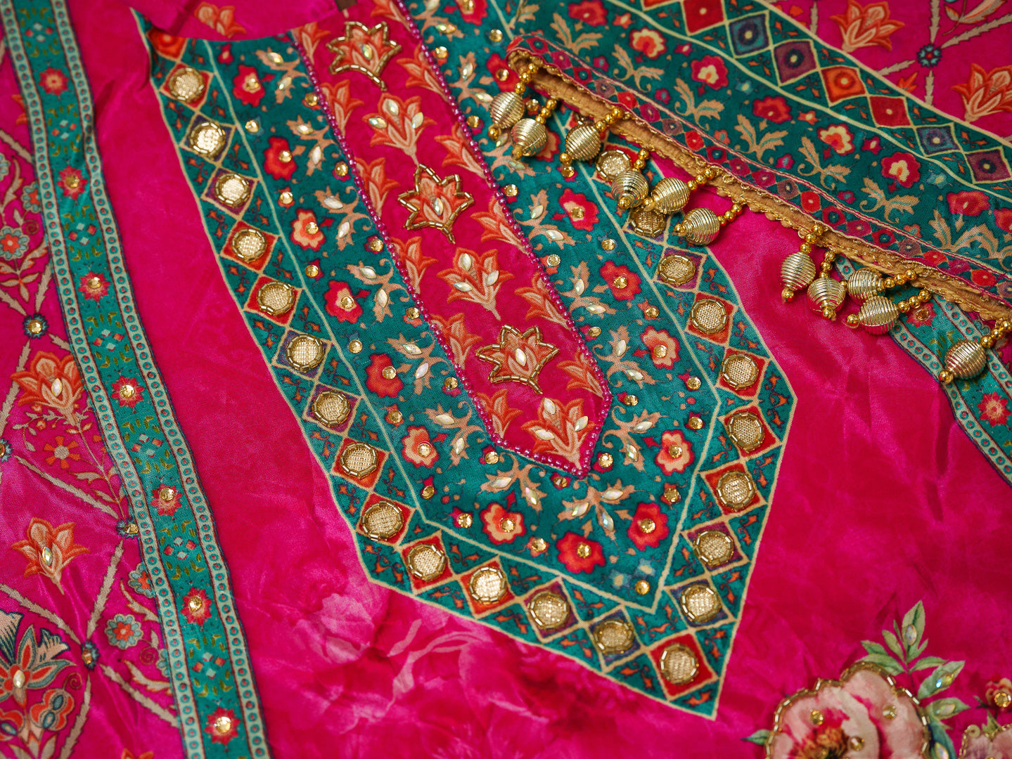 Elegant Pink Embroidered Kurta Set with Dupatta