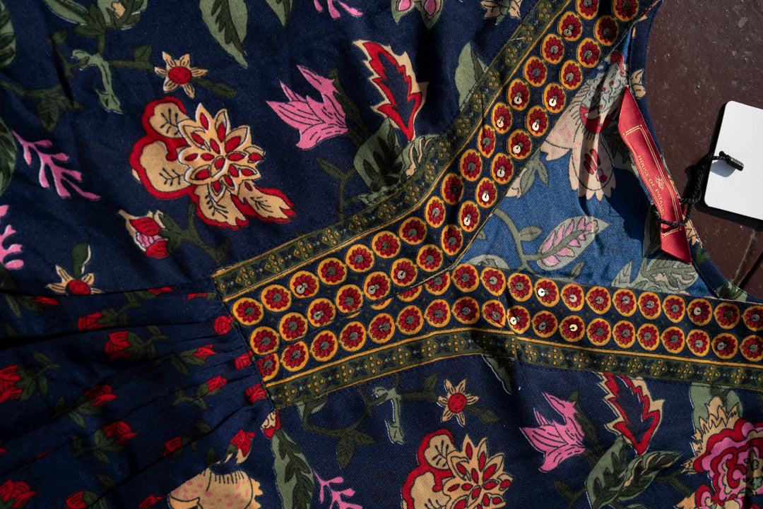 Printed V-Neck Kurta & Trousers With Dupatta