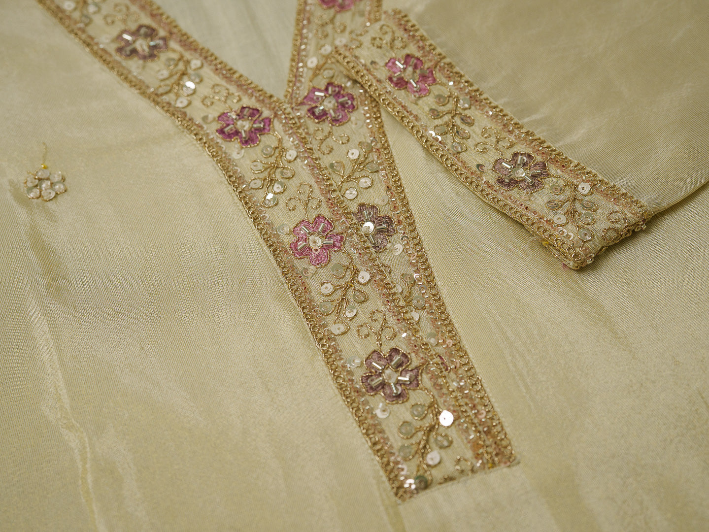 Off White Embroidered Kurta Set with Rust Orange Banarasi Dupatta
