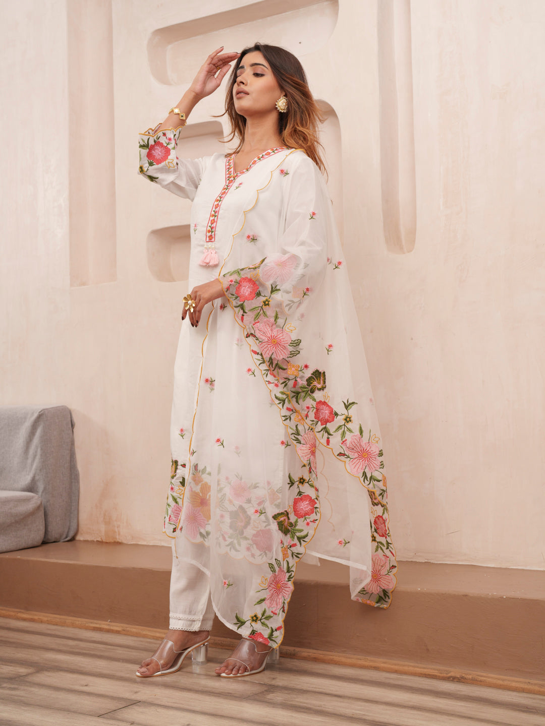 White Floral Embroidered Poly Chanderi V-Neck Kurta With Trousers And Dupatta
