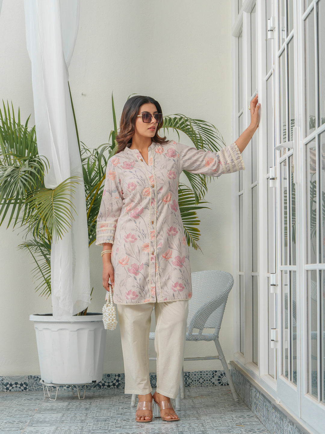 Floral Printed Mandarin Collar Linen Tunic With Trousers