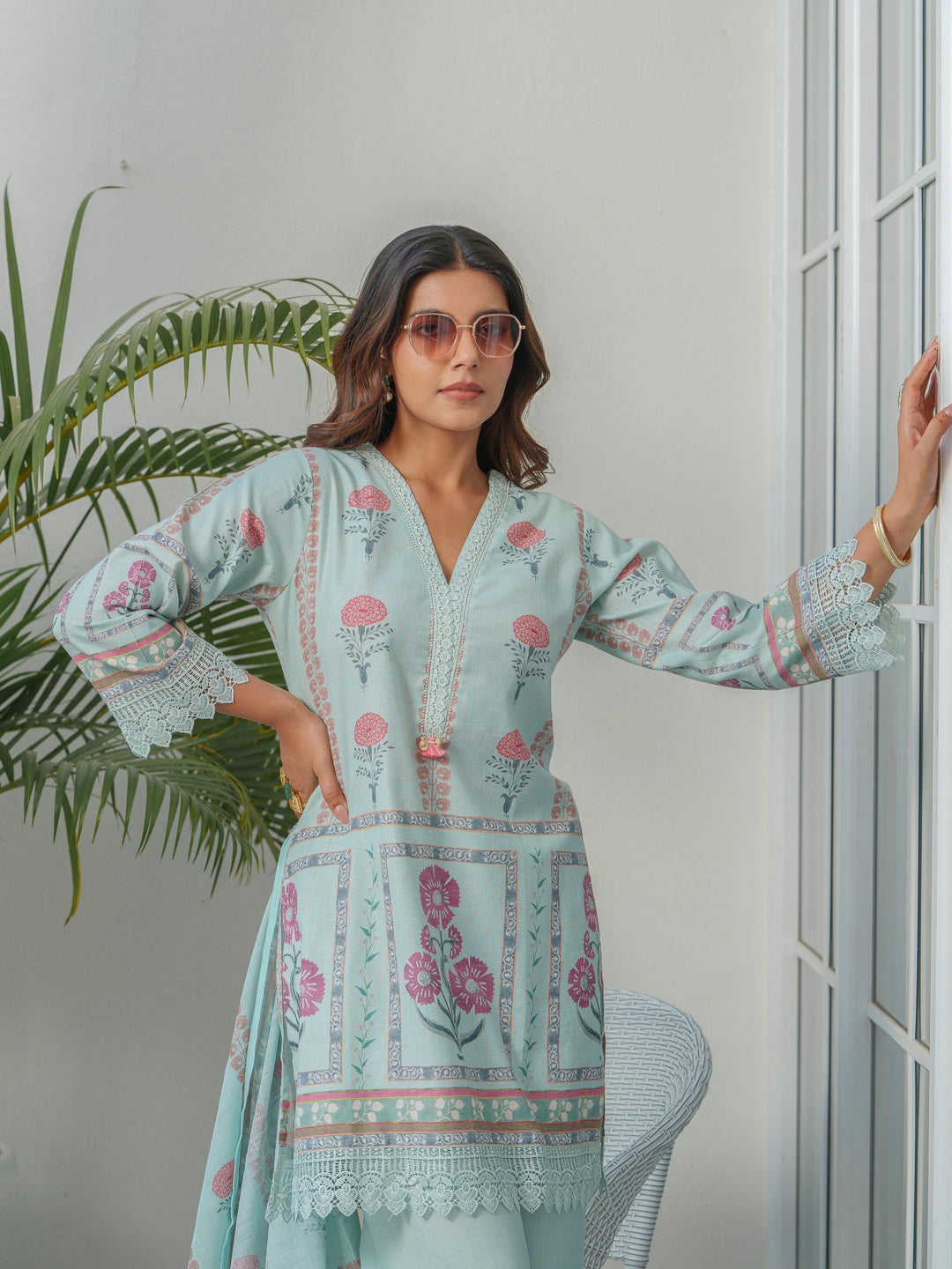 Blue Floral Printed Cotton Kurta & Trousers With Dupatta