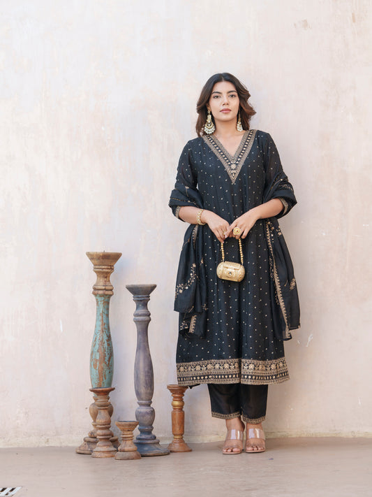 Bandhani Printed V-Neck Panelled Anarkali Kurta With Trouser & Dupatta