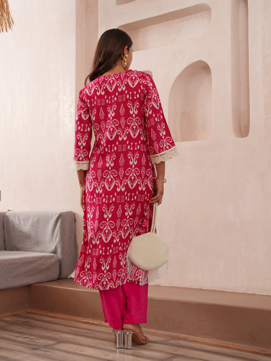 Pink Ethnic Motif Printed V-Neck Straight Kurta With Trousers