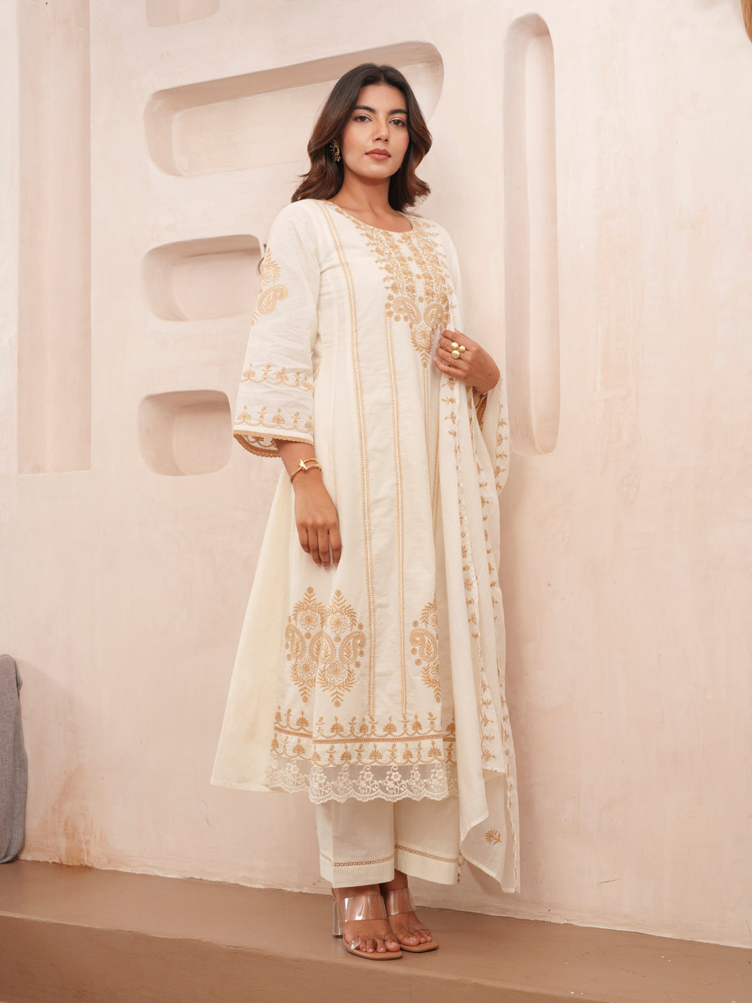 Elegant Embroidered Cotton Kurta Set