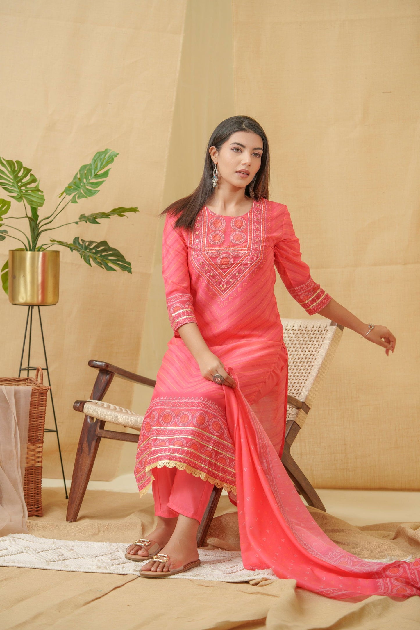 Bandhani Printed Thread Work Linen Kurta With Trousers & Dupatta - Buy Best Ethnic Wear for Women & Girls | Daily Woman -
