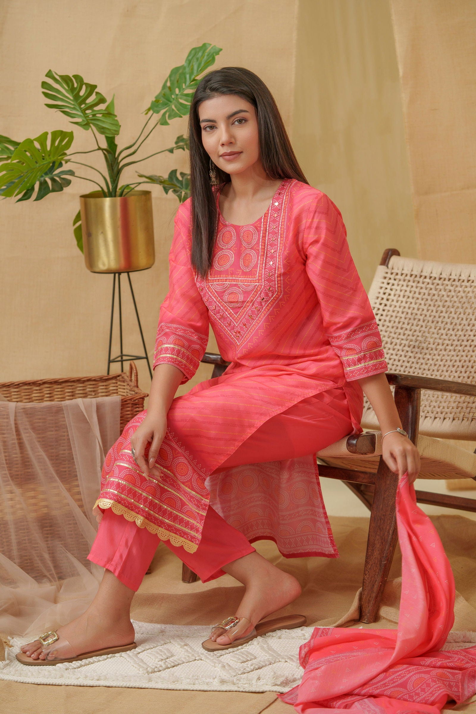 Bandhani Printed Thread Work Linen Kurta With Trousers & Dupatta - Buy Best Ethnic Wear for Women & Girls | Daily Woman -