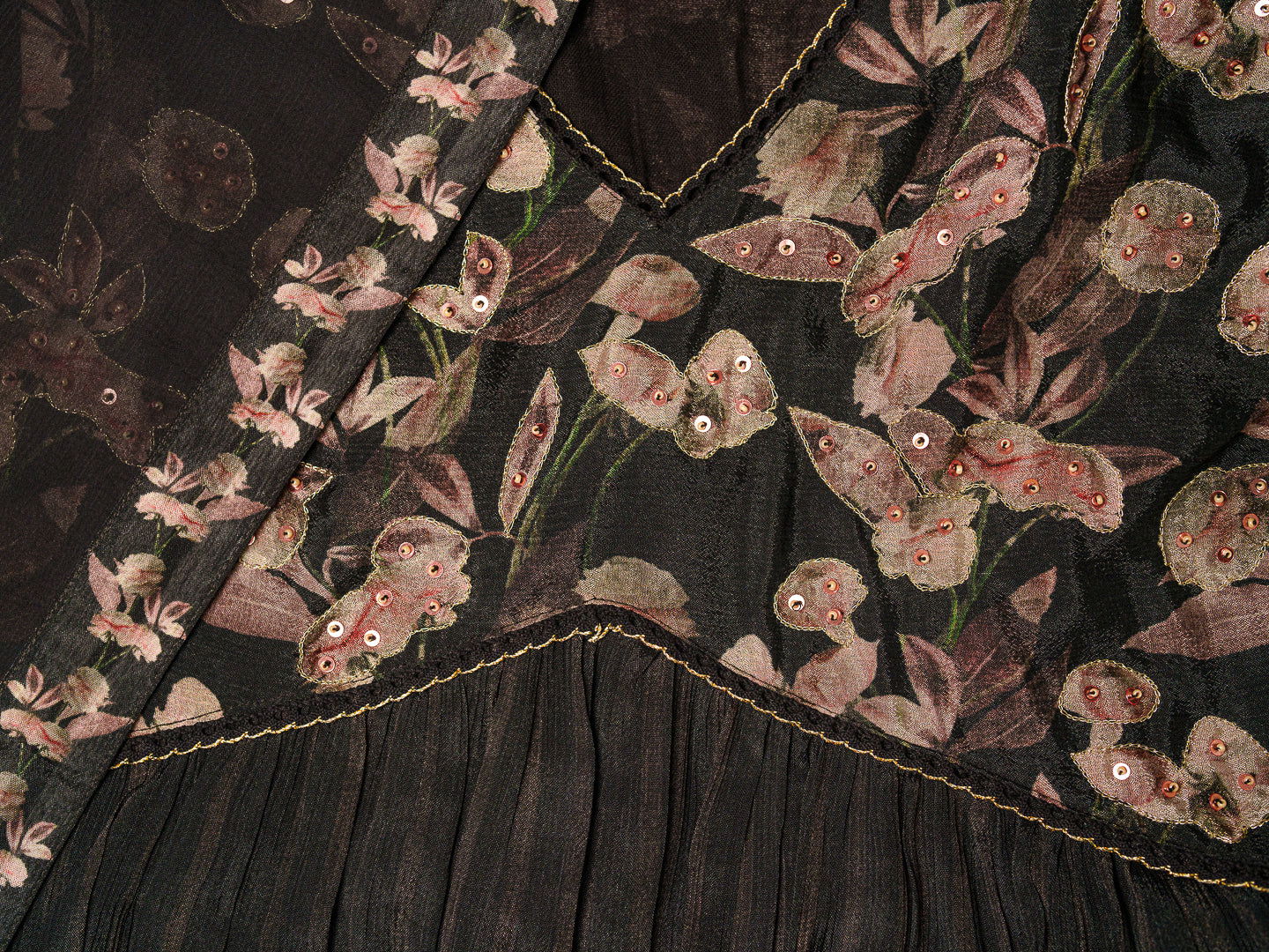 Black Floral Embroidered Kurta & Trousers With Dupatta - Buy Best Ethnic Wear for Women & Girls | Daily Woman -