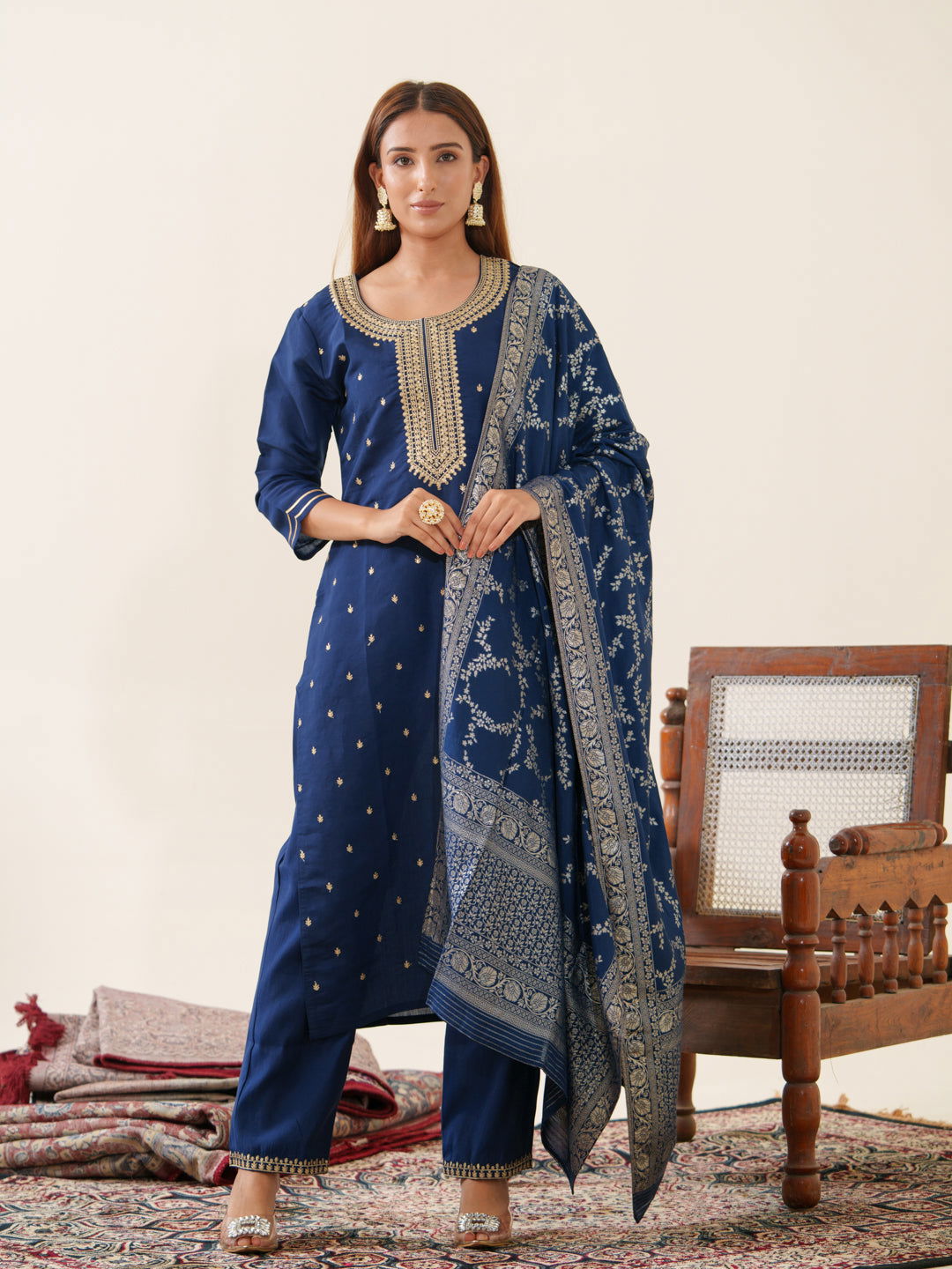 Women Navy Blue Ethnic Kurta Set main image 1