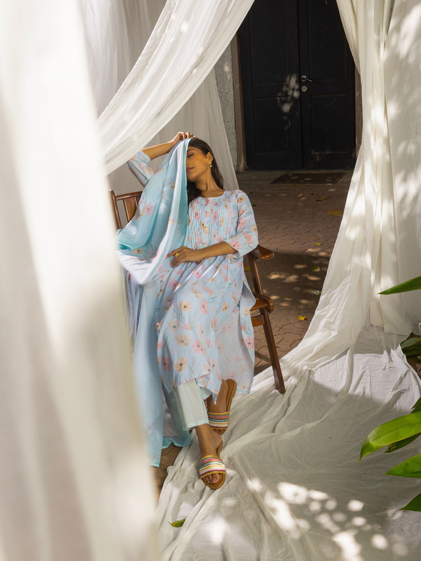Floral-Printed Linen A-Line Kurta With Trouser & Dupatta - Buy Best Ethnic Wear for Women & Girls | Daily Woman -