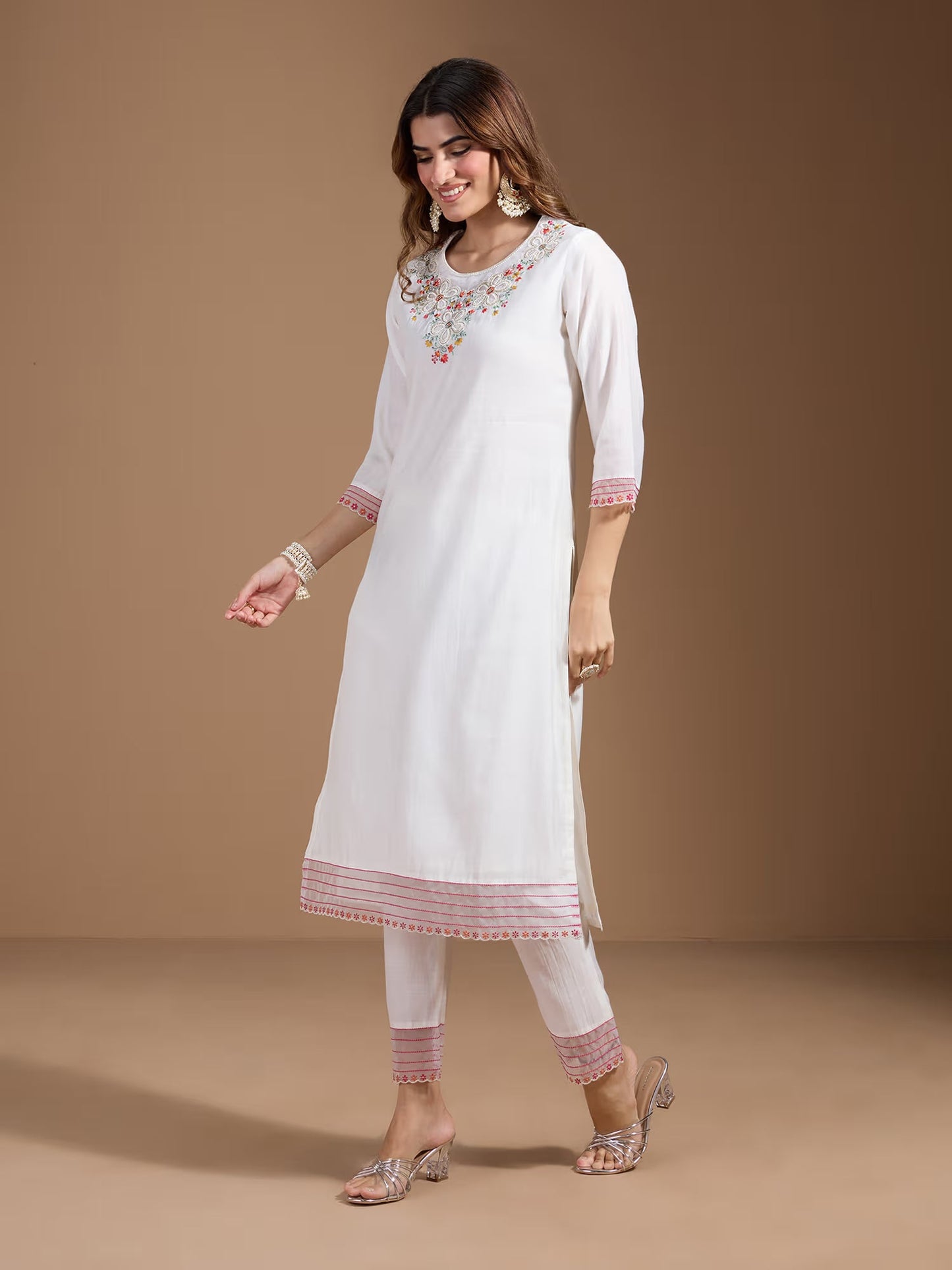 Floral Embroidered Kurta & Trouser With Dupatta - Buy Best Ethnic Wear for Women & Girls | Daily Woman -