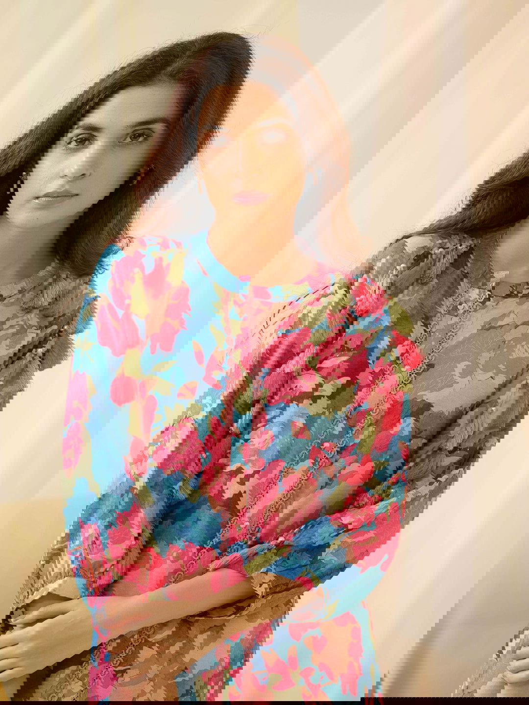 Floral Printed Mandarin Collar Puffed Sleeves Pure Silk Kurta With Trousers - Buy Best Ethnic Wear for Women & Girls | Daily Woman -