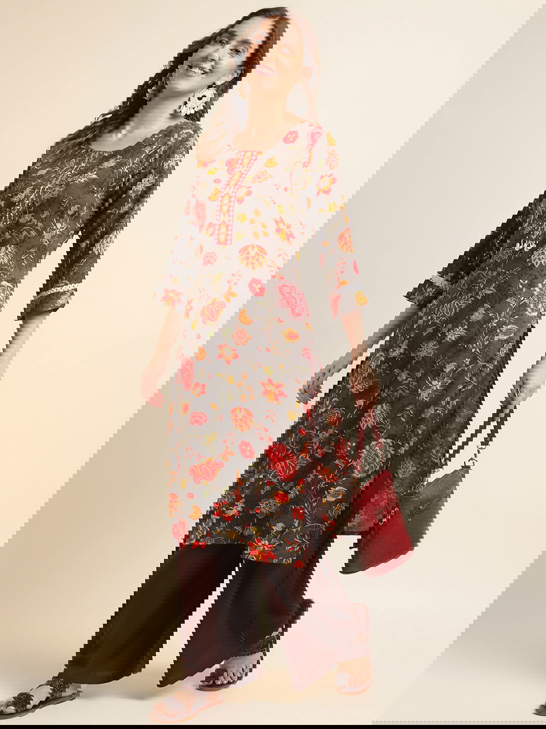 Floral Printed Mirror Work Straight Kurta - Buy Best Ethnic Wear for Women & Girls | Daily Woman -