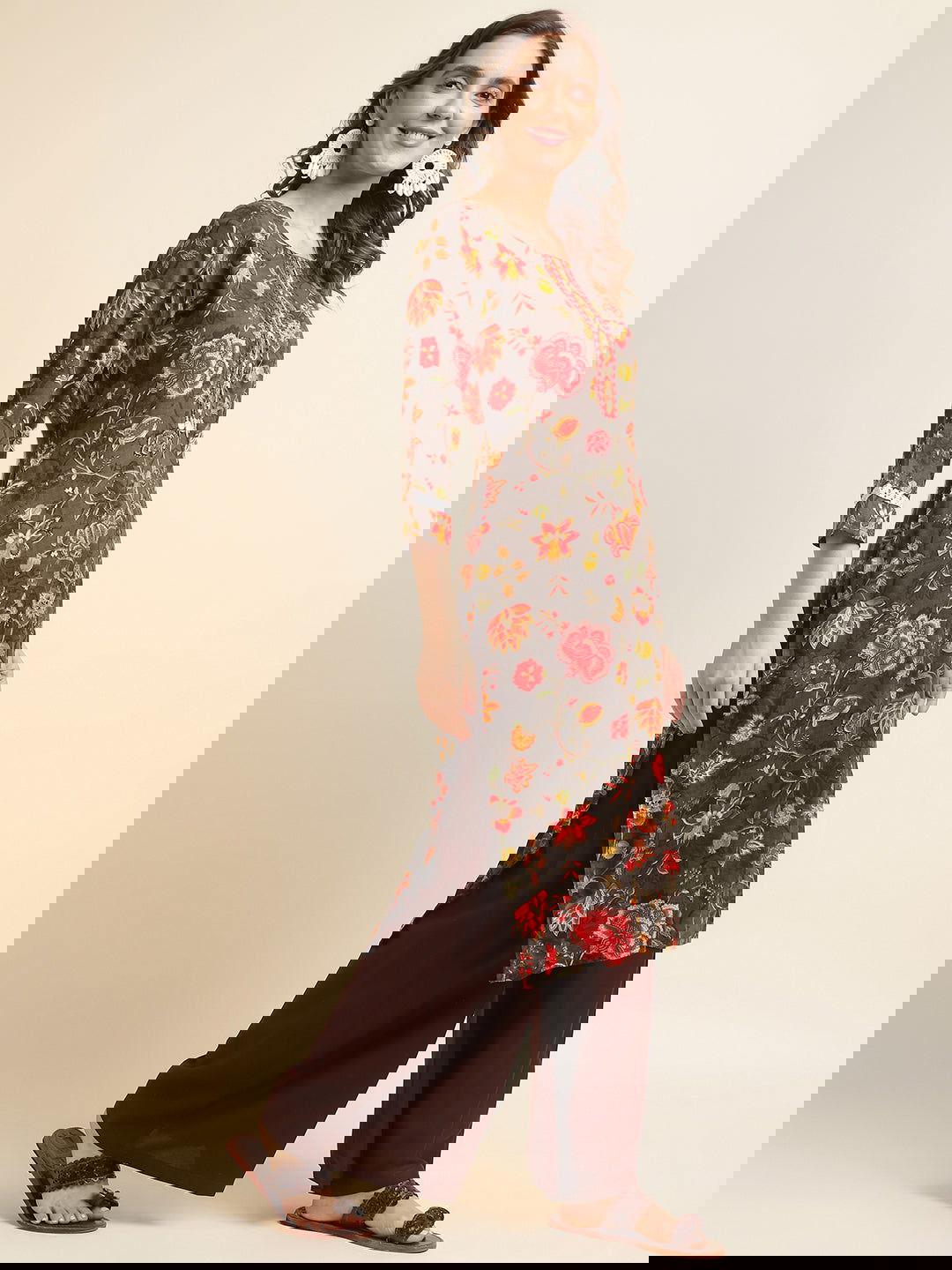 Floral Printed Mirror Work Straight Kurta - Buy Best Ethnic Wear for Women & Girls | Daily Woman -