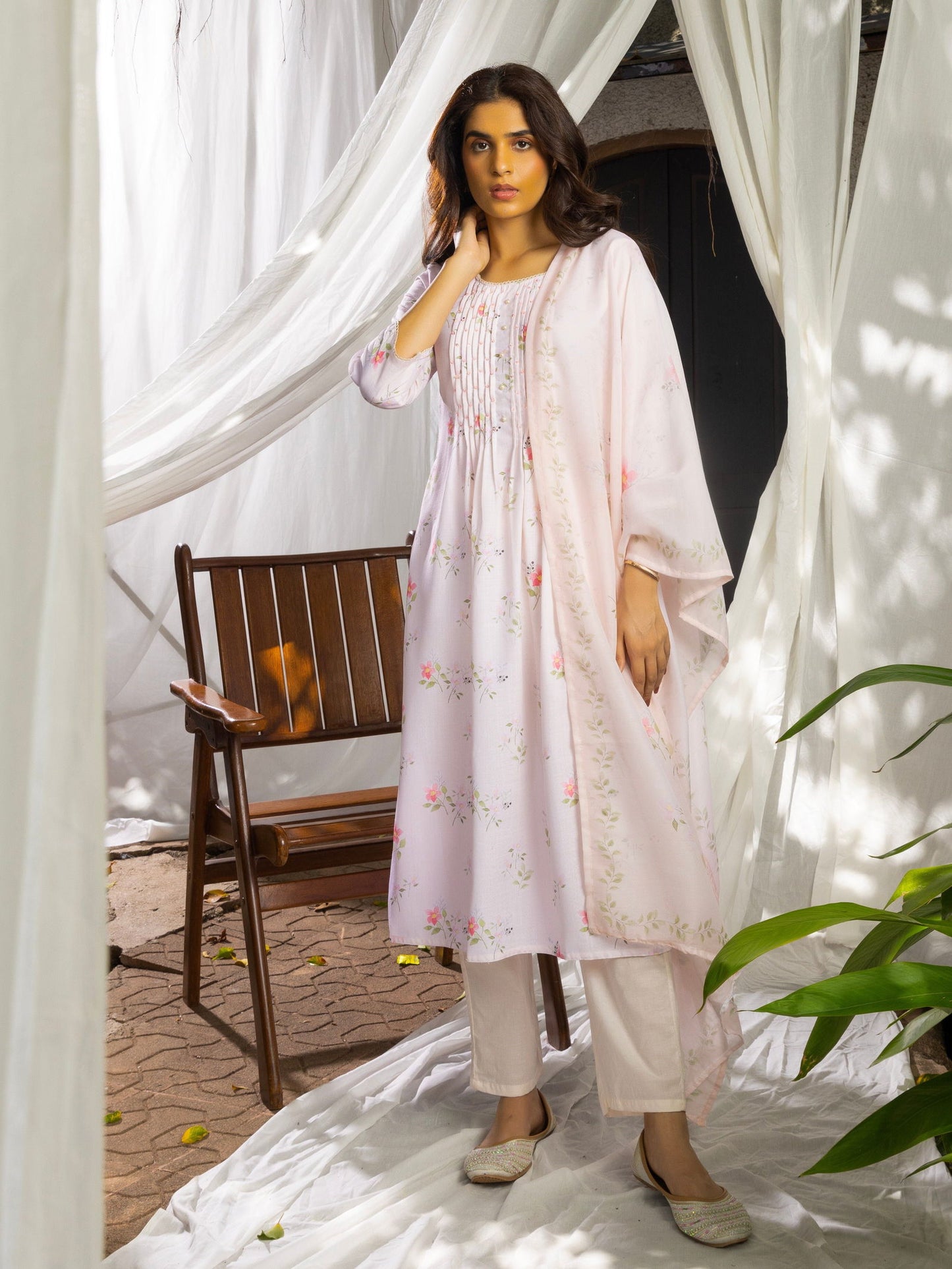 Floral Printed Pleated Kurta & Trousers With Dupatta - Buy Best Ethnic Wear for Women & Girls | Daily Woman -