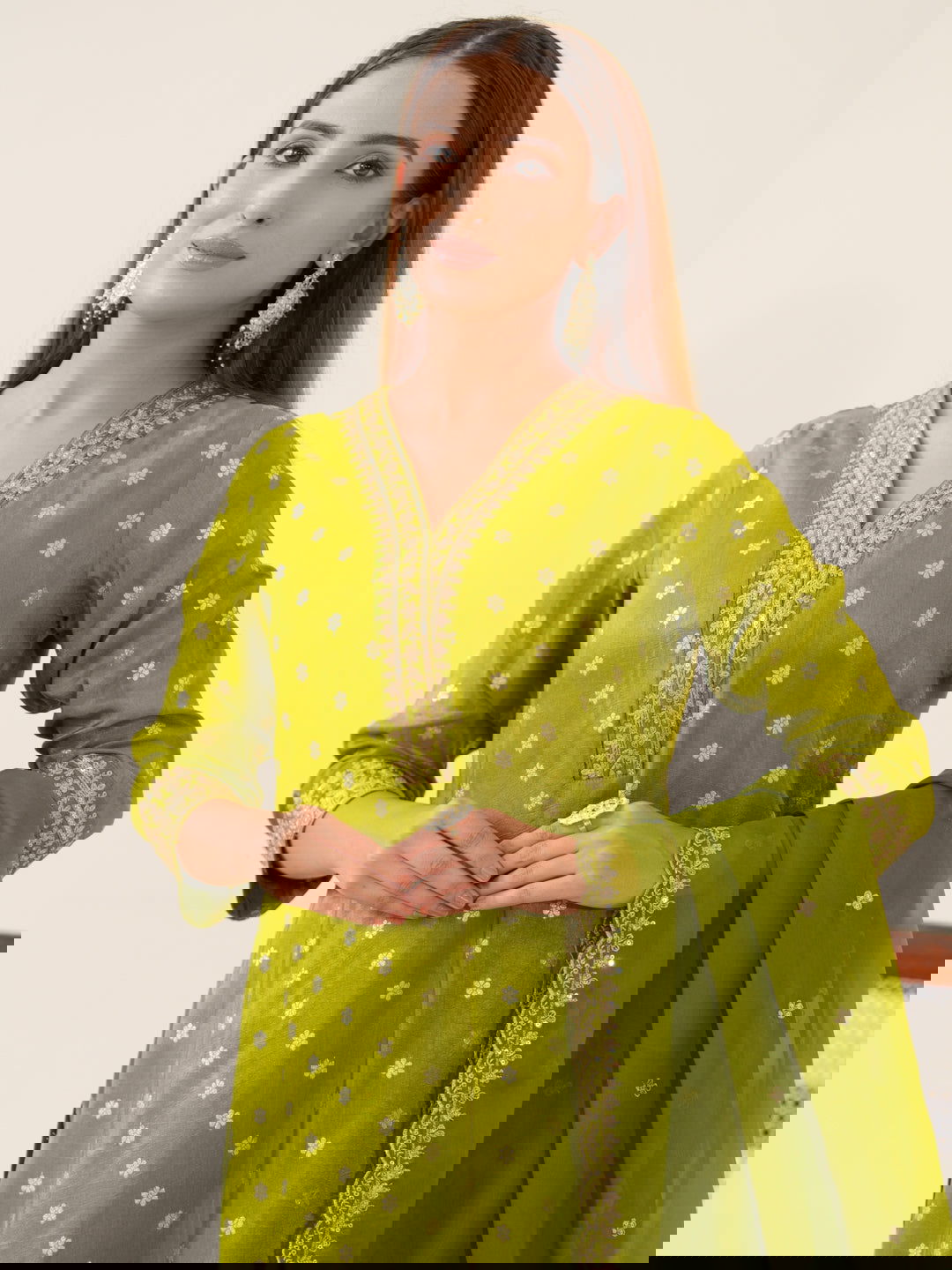 Glass Silk Green Color Woven Design Kurta With Trousers & Dupatta - Buy Best Ethnic Wear for Women & Girls | Daily Woman -