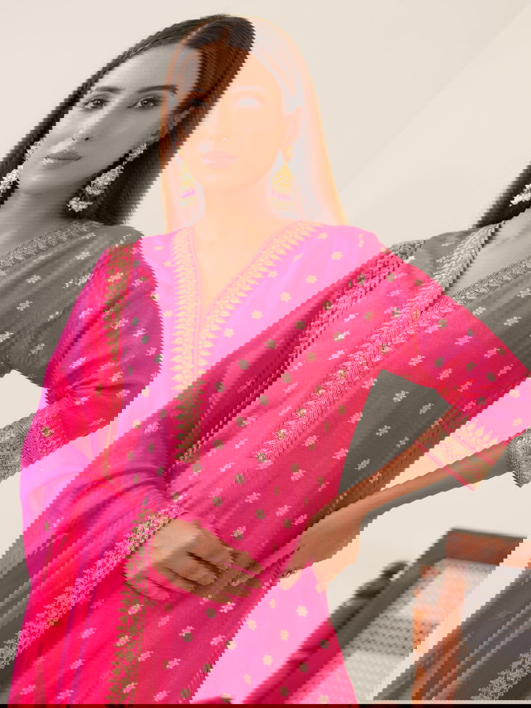 Glass Silk Pink Color Woven Design Kurta With Trousers & Dupatta - Buy Best Ethnic Wear for Women & Girls | Daily Woman -