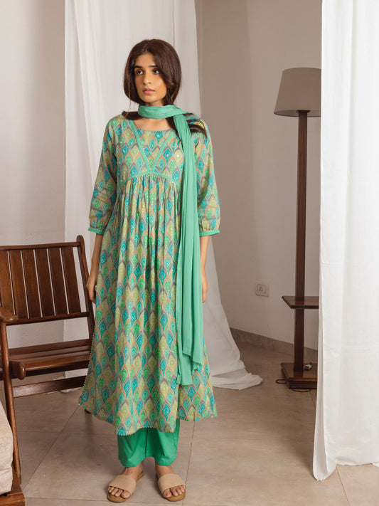 Green Bandhani Printed A-Line Kurta and Trousers With Dupatta - Buy Best Ethnic Wear for Women & Girls | Daily Woman -