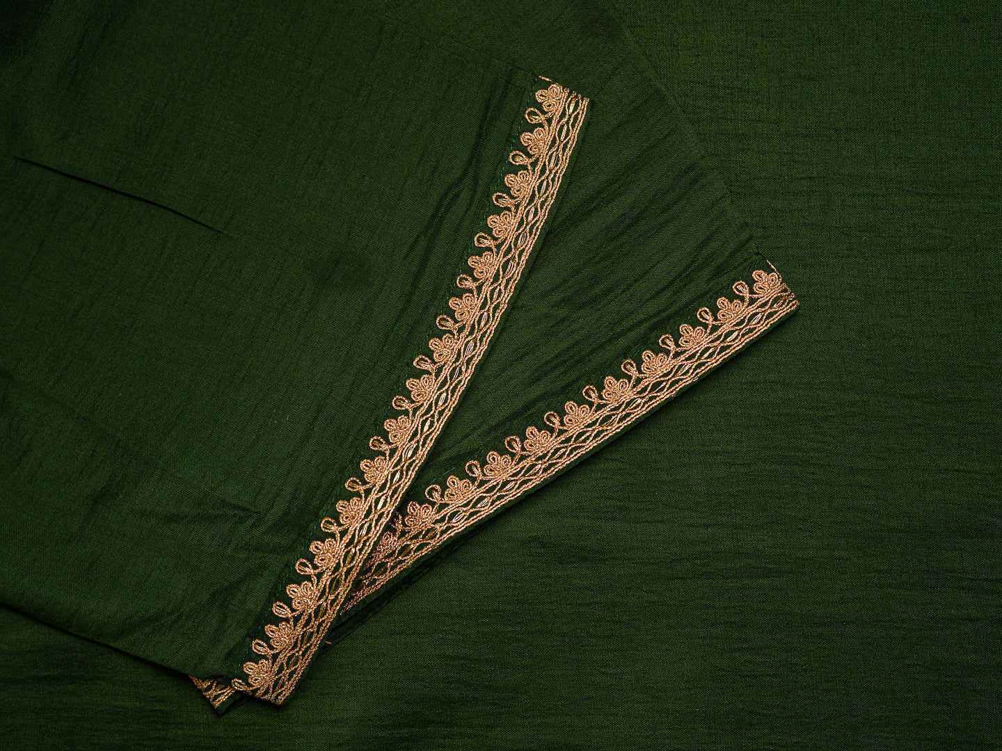 Green Ethnic Motifs Straight Kurta & Trousers With Dupatta - Buy Best Ethnic Wear for Women & Girls | Daily Woman -