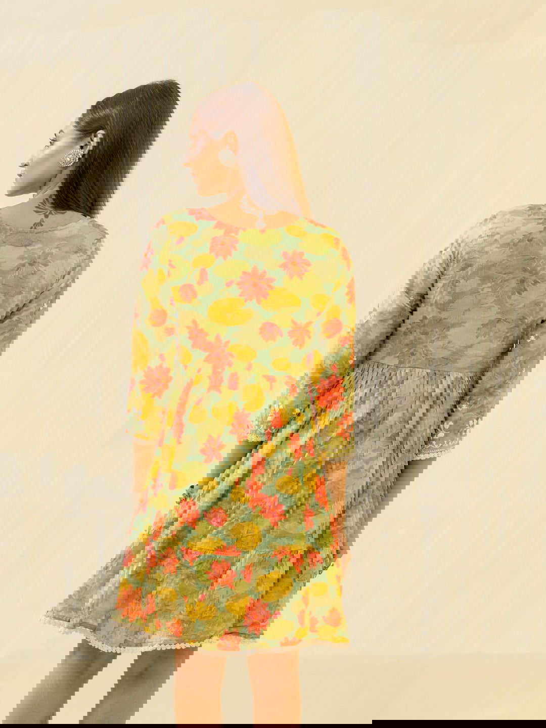 Green & Red Ethnic Embroidered Regular Sleeves Button Floral - Buy Best Ethnic Wear for Women & Girls | Daily Woman -