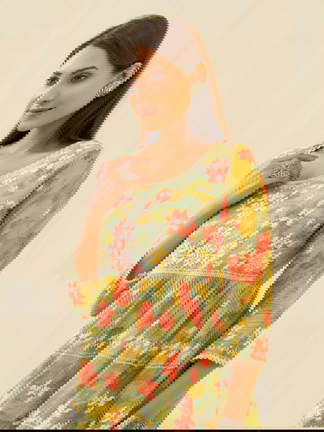 Green & Red Ethnic Embroidered Regular Sleeves Button Floral - Buy Best Ethnic Wear for Women & Girls | Daily Woman -