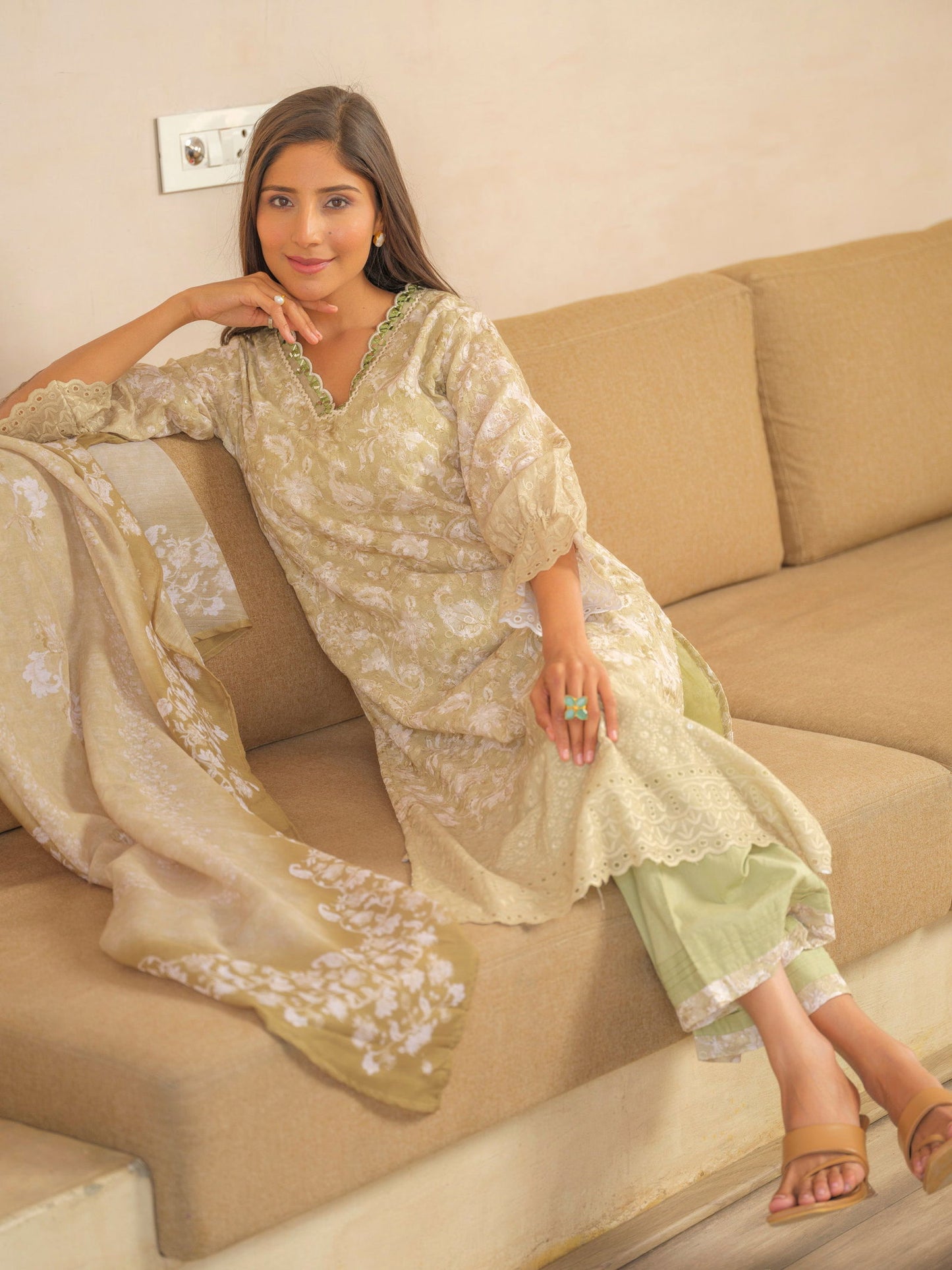 Green Woven Design Embroidered Straight Kurta and Trousers With Dupatta - Buy Best Ethnic Wear for Women & Girls | Daily Woman -