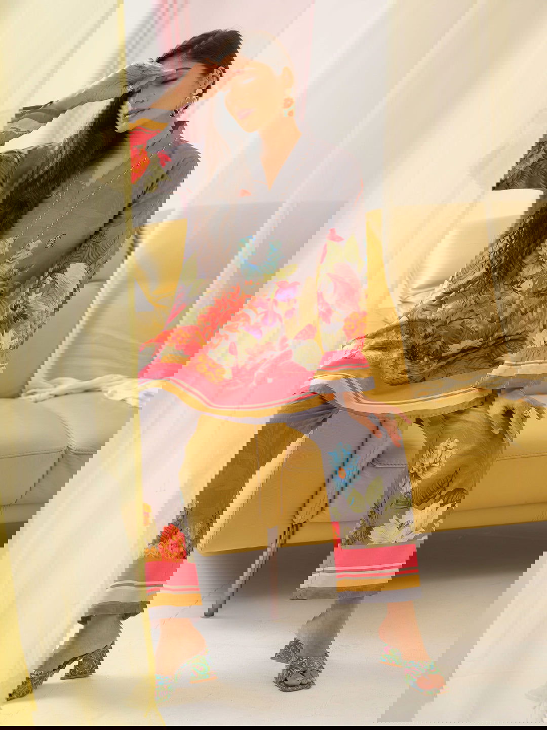 Grey Mandarin Collar Printed Tunic Palazzos - Buy Best Ethnic Wear for Women & Girls | Daily Woman -