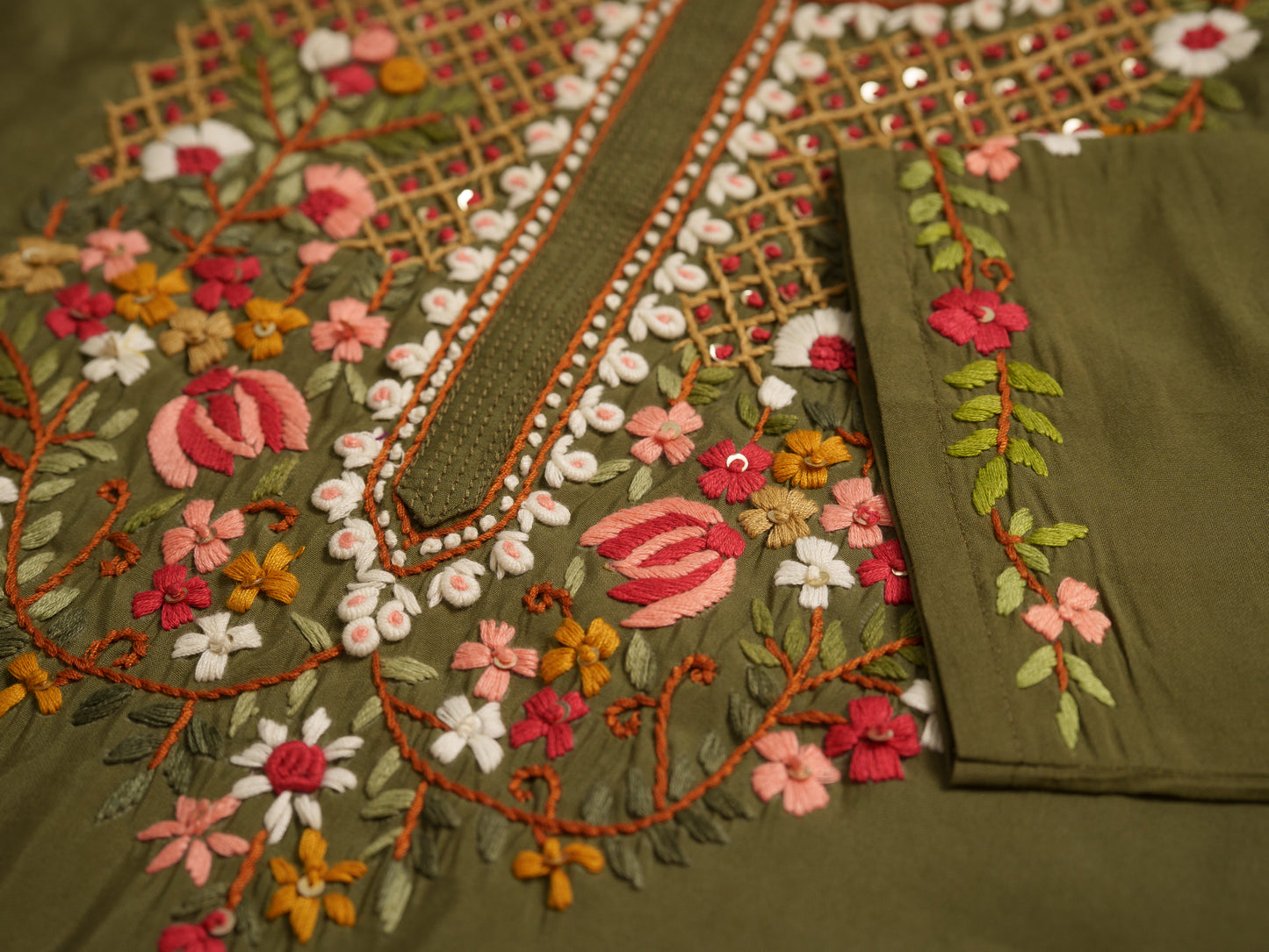Women Floral Embroidered Kurta with Trousers & Dupatta