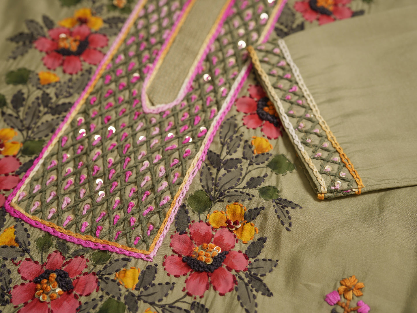 Women Floral Embroidered Kurta with Trousers & Dupatta