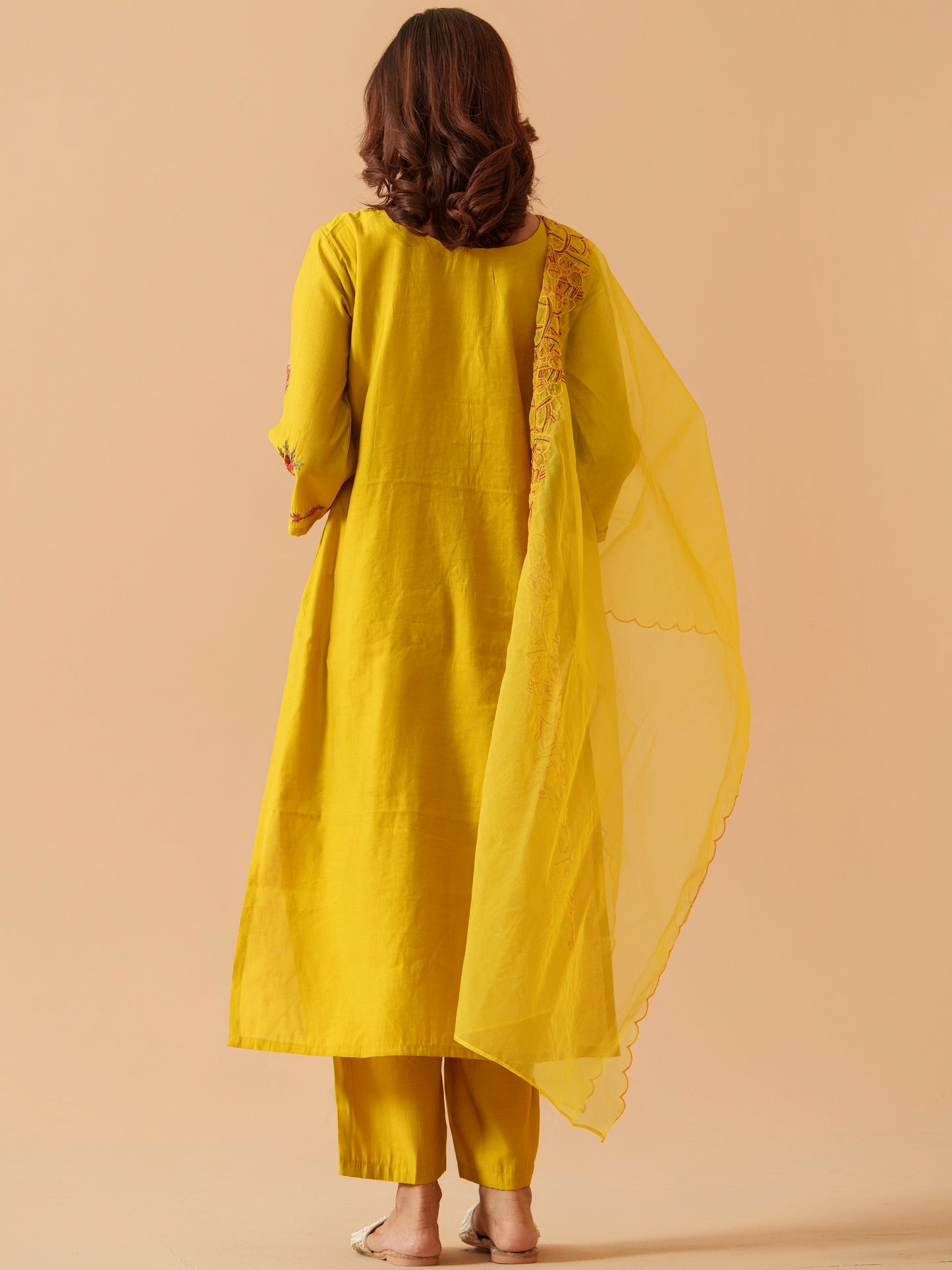 House Of Pataudi Embroidered Straight Kurta Trousers With Dupatta