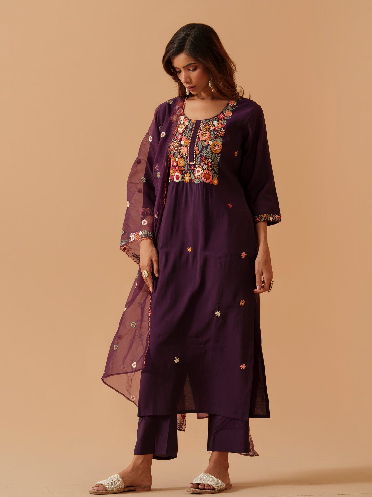 Embroidered Straight Kurta Trousers With Dupatta