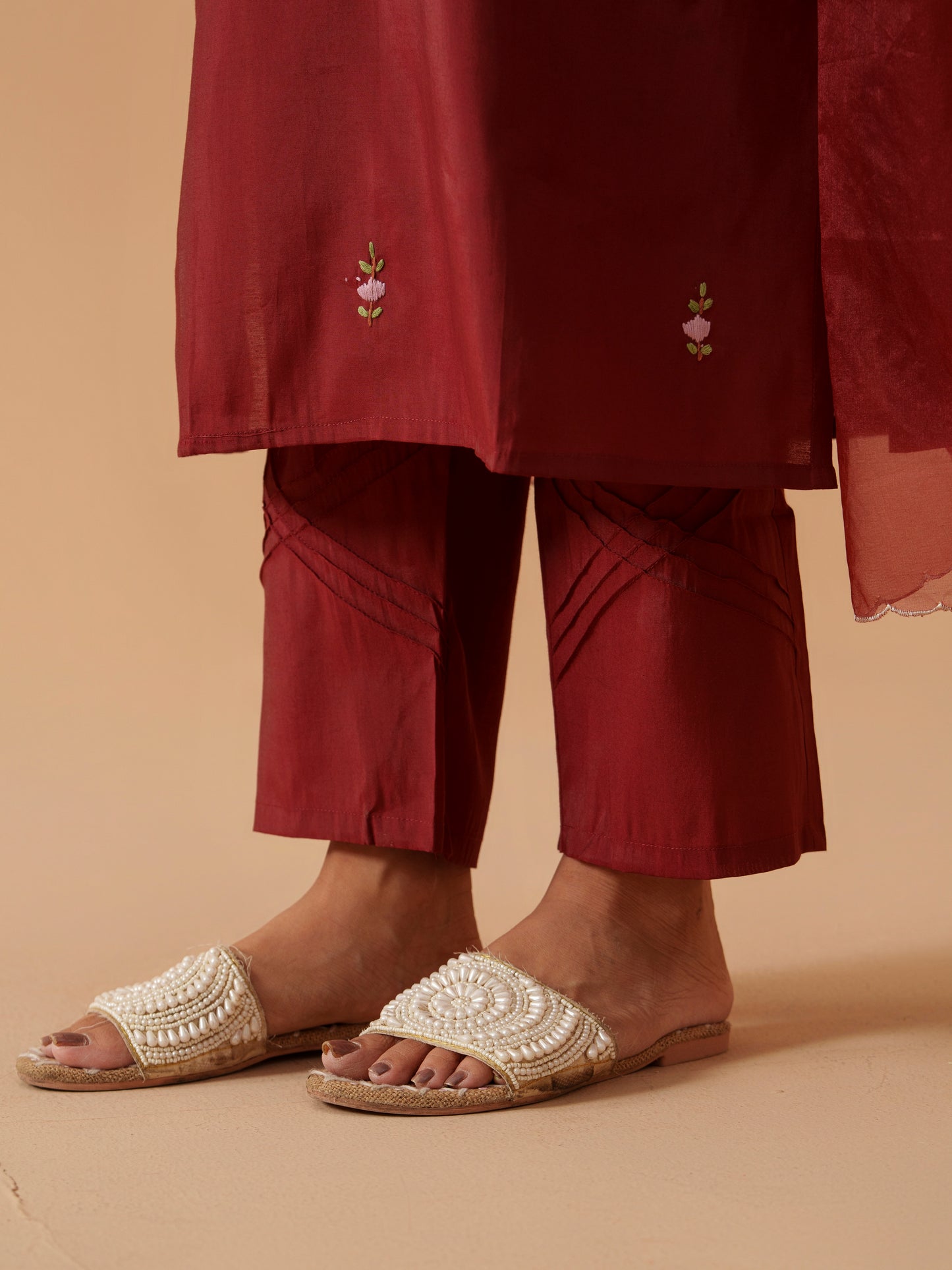 Embroidered Straight Kurta Trousers With Dupatta