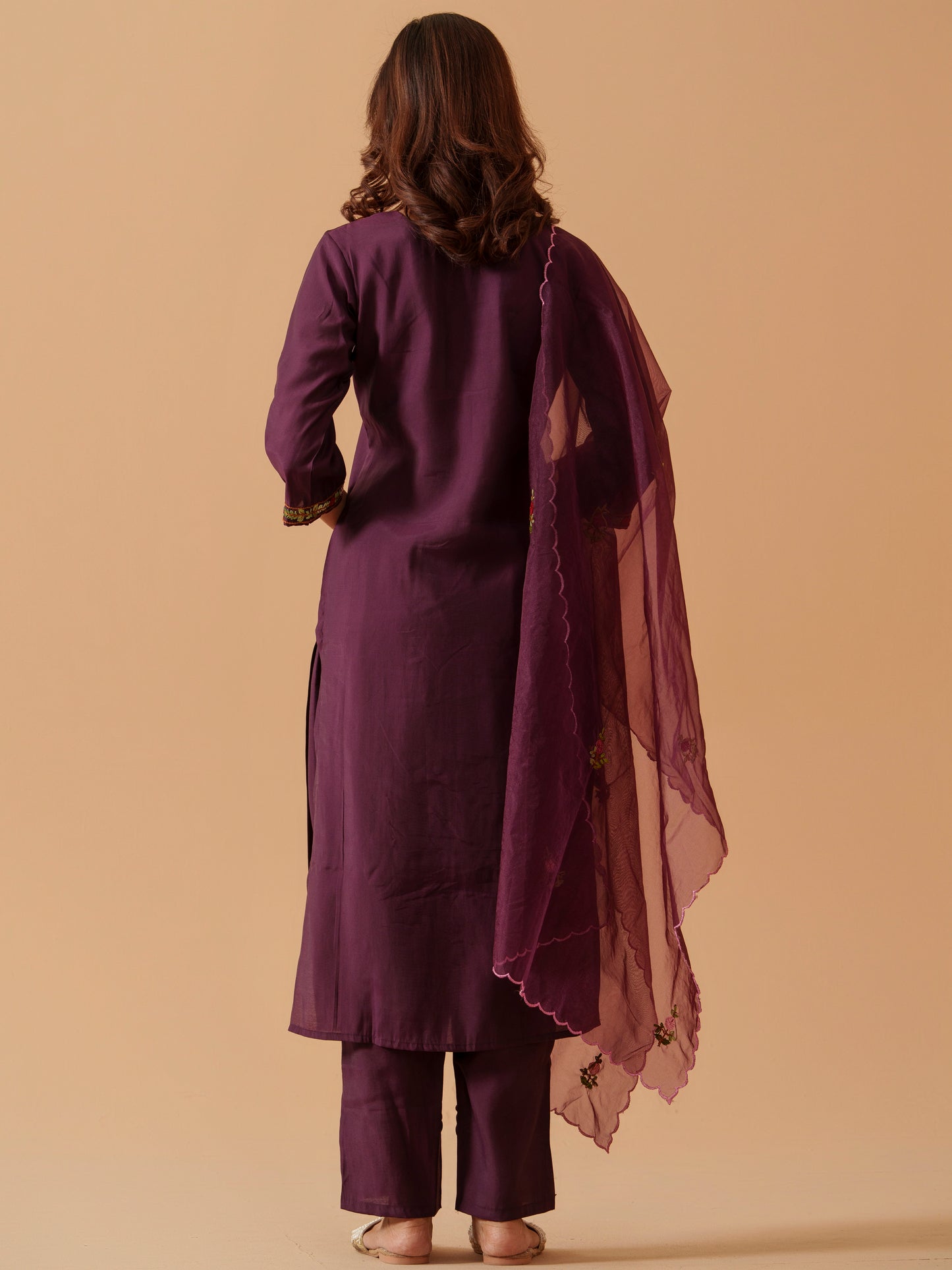 Women Floral Embroidered Kurta with Trousers & Dupatta