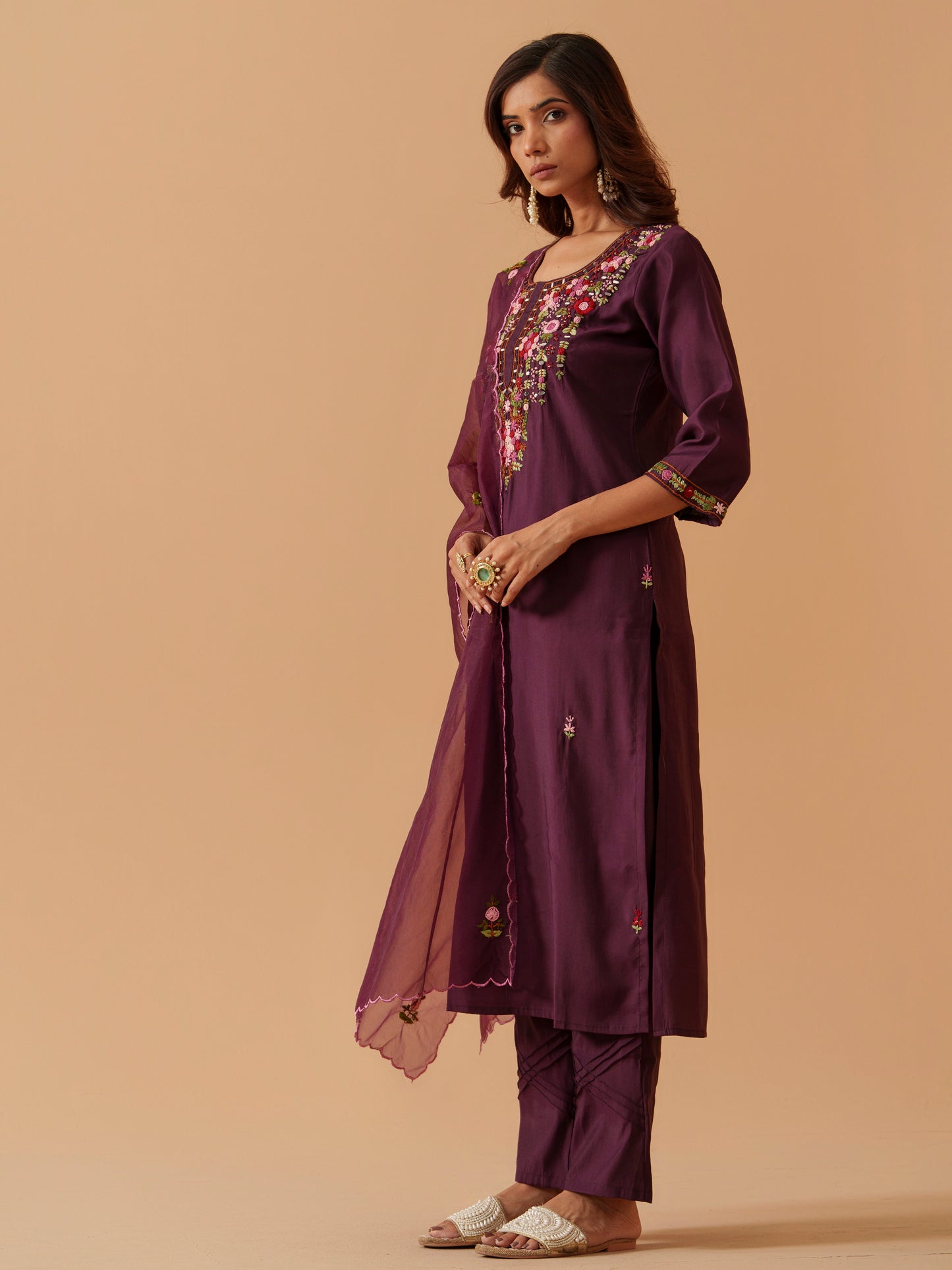 Women Floral Embroidered Kurta with Trousers & Dupatta
