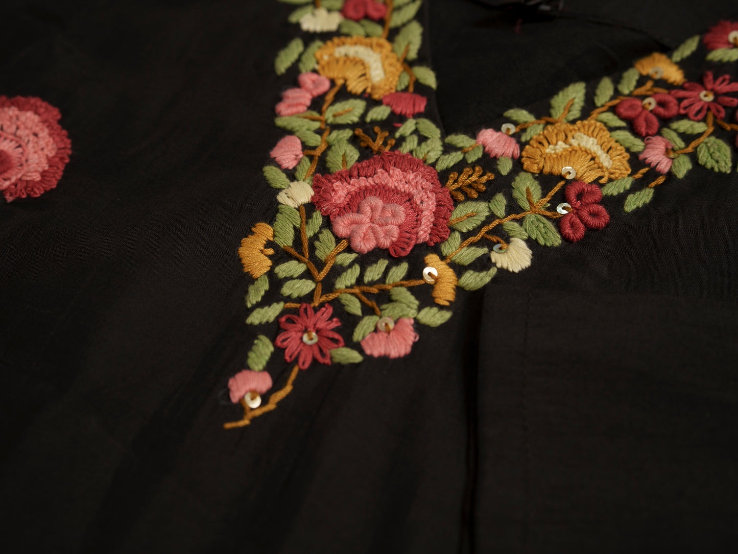 Floral Embroidered V-Neck Straight Kurta With Trousers & Dupatta