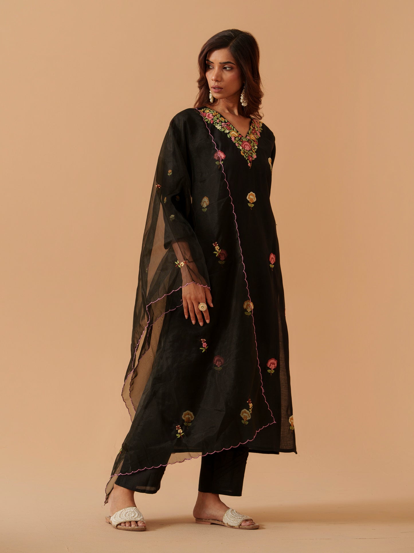 Floral Embroidered V-Neck Straight Kurta With Trousers & Dupatta