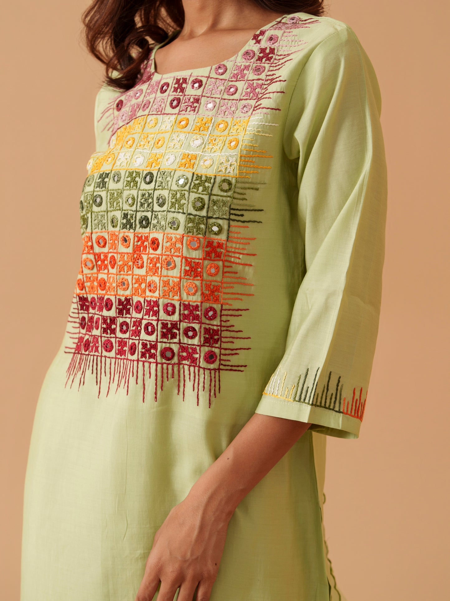 Women Embroidered Kurta With Trousers & Dupatta